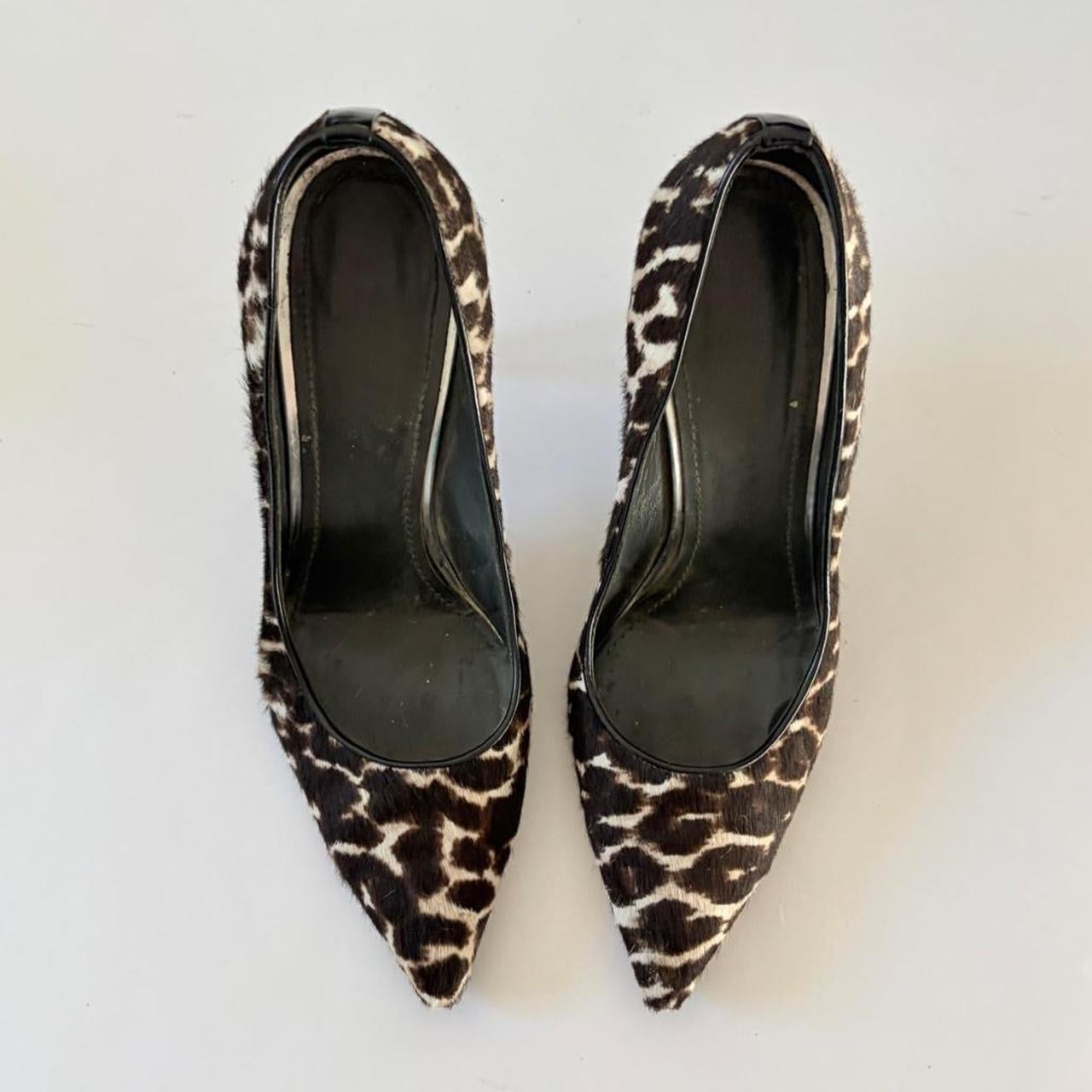 Stuart Weitzman Leopard Calf Hair Pointed Toe Stiletto Pumps | Size 7